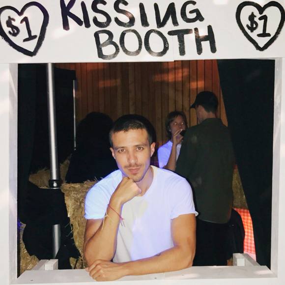 Meet your Posher, Matthew - Picture 1 of 1